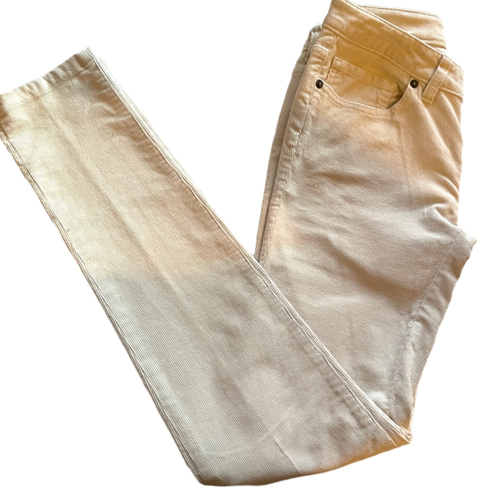 Patagonia Women’s Fitted Corduroy Pants, size 27 (4) Cream Color